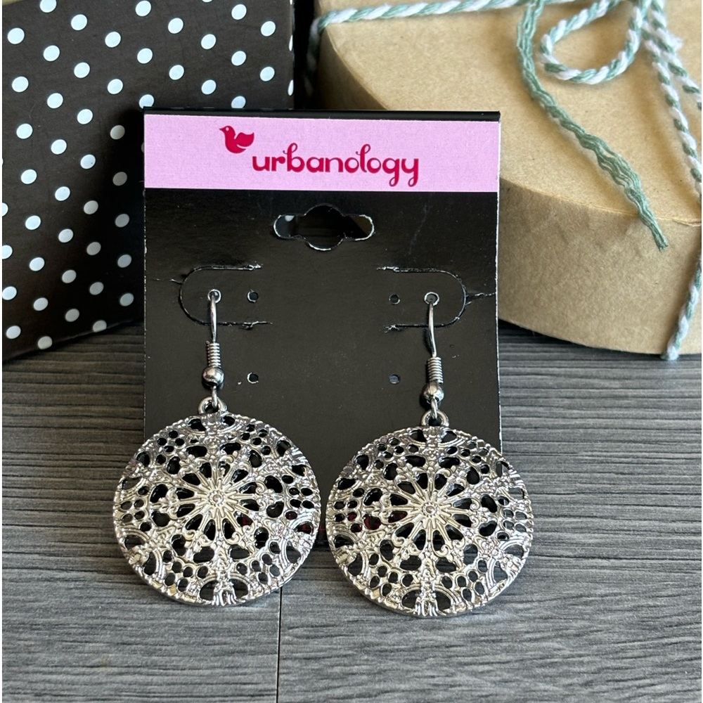 Beautiful Silver Tone Round Earrings
